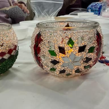 Made by Nahid Wardeh